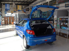 2005 206 а 1.6 Ԅ