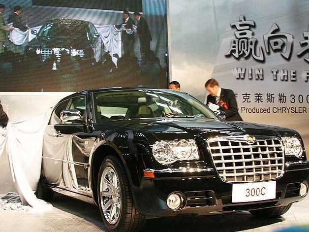 北京奔驰戴克2006款 300c 5.7l 豪华领航版其它与改装高清大图