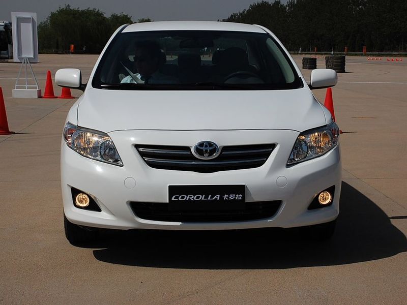 一汽丰田2007款 卡罗拉 1.6 GL AT车身外观图