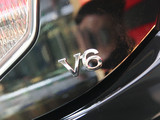 2010 V6 3.0 Royal Saloon-13ͼ