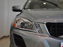 2011 ֠XC60 2.0T Ű