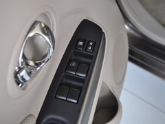 购东风日产阳光指定车型 享5000元优惠 