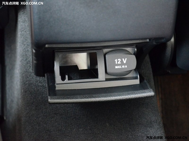 (进口)2010款 E260 CGI 敞篷版车厢座椅图片3
