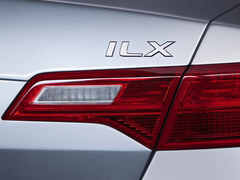芝加哥车展首发 讴歌推量产版ILX/RDX