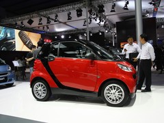 smart fortwo 1.0 MHD Ӳ