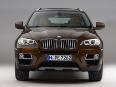 X6 M50d