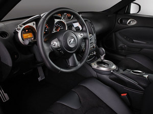 购买日产370Z现车充足最低47.5万元起售