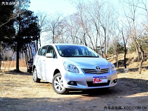 2011款丰田逸致直降1.8万元 现车有售