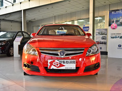 长安CX30三厢郑州优惠0.5万 现车销售