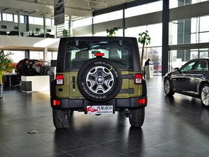 Jeep牧马人购车直降2万 郑州少量现车