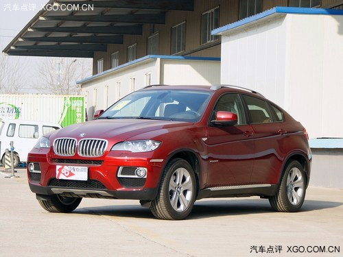 2013款中东宝马X6现车  价格直降27.3万