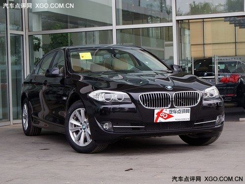 全新BMW 5系Li 至荣宝感受全新驾驶乐趣