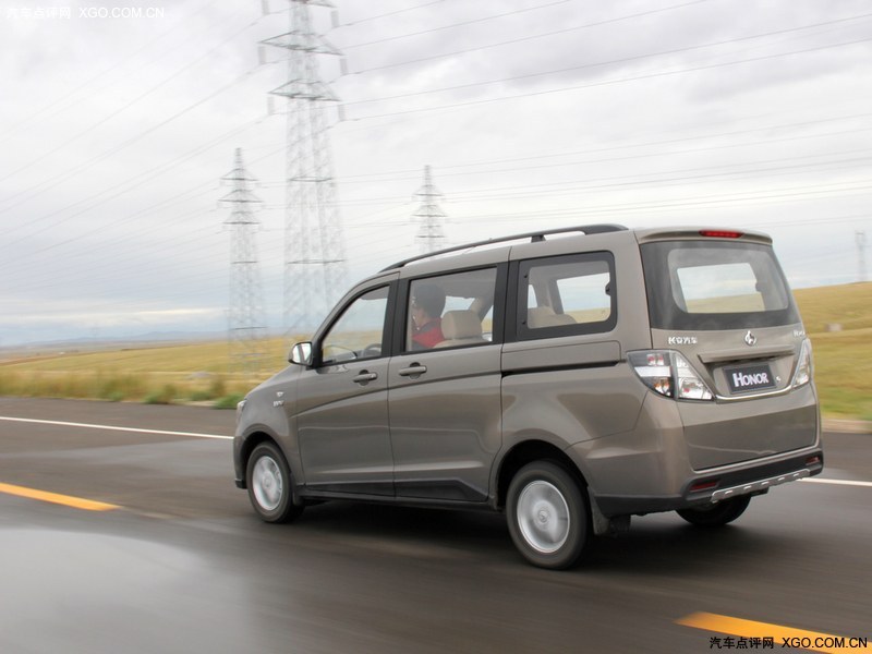 长安汽车2012款 欧诺HONOR 商务款 1.5标准型