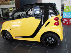smart fortwo 1.0T Ӳر