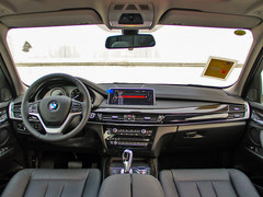全新BMW X5东营到店 3月9日新车上市会