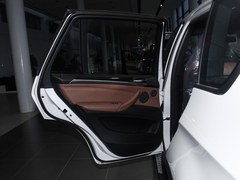 2013款宝马X5中东版  正月特价现车73万