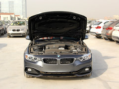 BMW 4系新车到店 接受预定订金2万元