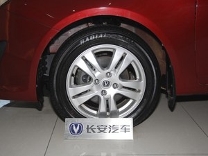 悦翔V5 新低价 优惠2.27万元 现车充足