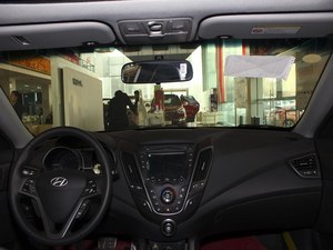 现代Veloster飞思优惠8000元 少量现车