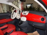 2013款 菲亚特500 1.4 眩红版