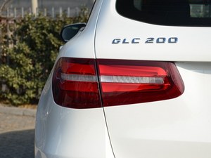 奔驰GLC全系车型最高优惠5万现车充足
