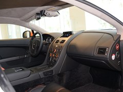 V8 Vantage 4.7L Coupe