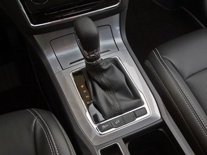 荣威RX5入门车型增配ESP 售9.98万元起