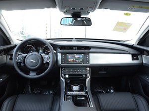 捷豹XF优惠高达17.2万元 店内现车销售