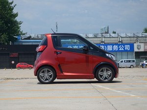 众泰E200优惠高达11.7万   接受预订