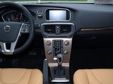 2017款 沃尔沃V40 Cross Country T5 AWD 智雅版