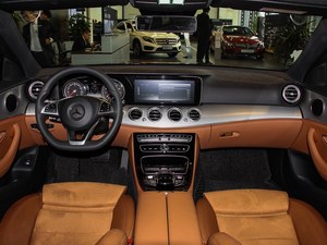 2017奔驰E级全新报价 42.28万元起售