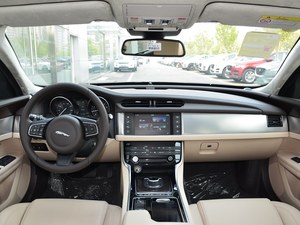 捷豹XFL车型售价 上海购车优惠18万元