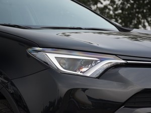 RAV4荣放多少钱      最高优惠2万元