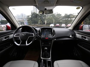 北汽幻速S5售价5.98万起 欢迎试乘试驾