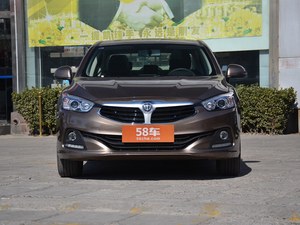 中华H3热卖中现购车让利高达0.4万元