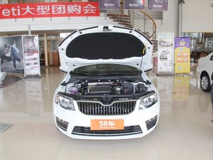 武汉斯柯达明锐最高降3万元 店内现车