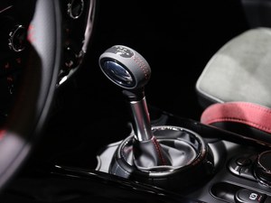 MINI CLUBMAN售价23.78万元起 暂无优惠