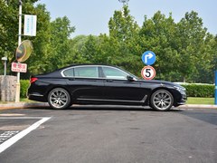 7ϵ 740Li xDrive  ׿Խװ