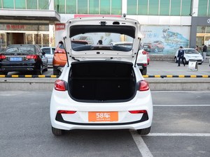 北京现代悦纳RV热销中 购车让利1.2万元