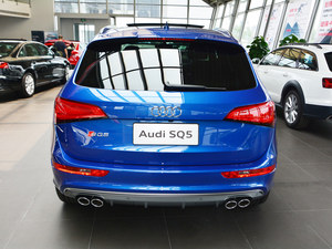 成都奥迪SQ5新价格 直降10.01万有现车