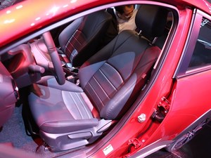 马自达CX-3售价14.98万元起 店内现车少