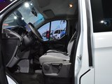 2017款 新全顺 2.0T汽油自动多功能商用车中轴中顶