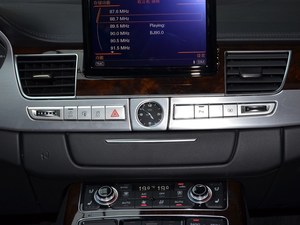 2017款奥迪A8现车价格 高优惠达51.36万