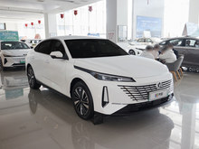 2025 ݄PHEV ǻ{L 145KM ܰ