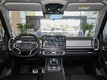 2025 ; 2.0TD XWD L 7