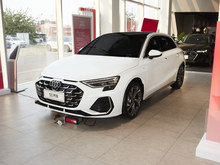 2025 WA3 Ŀ Sportback 35TFSI wY