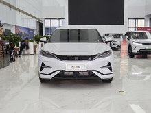 2025 L EV { 550km ׿Խ