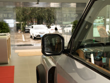 2025 LX3L 215а