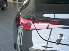 2025 YCLE CLE 300 4MATIC AI܇