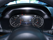 2025 [ 2.0L XL-TLS 